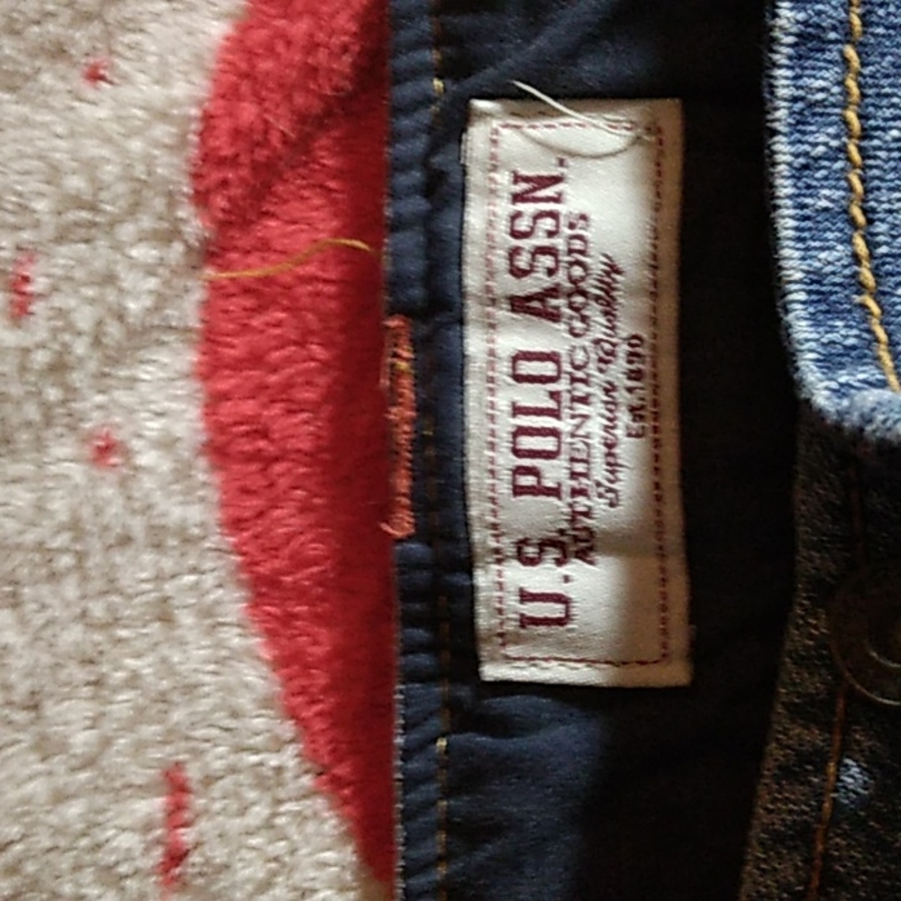US POLO ASSN. LONG CARGO SHORTS